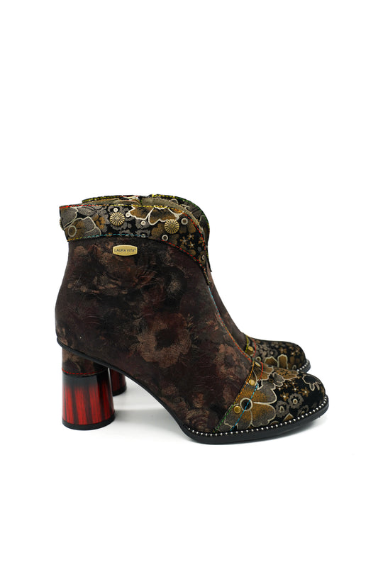 Laura Vita Gucstoo 10