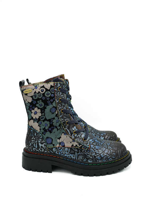 Laura Vita Kandyo 24