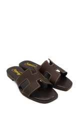 Scarpissime 15 Ciabattine flat con silhouette classica