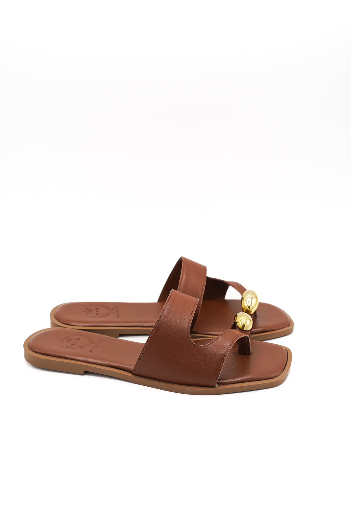 Gaia Shoes 1566021 Sandali flat con fascia e passante con dettaglio metallico