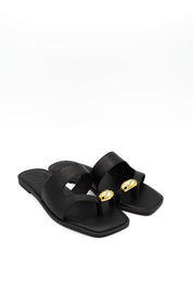 Gaia Shoes 1566021 Sandali flat con fascia e passante con dettaglio metallico