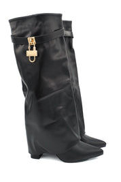 Gaia Shoes Carlotta stivali alti con design a risvolto
