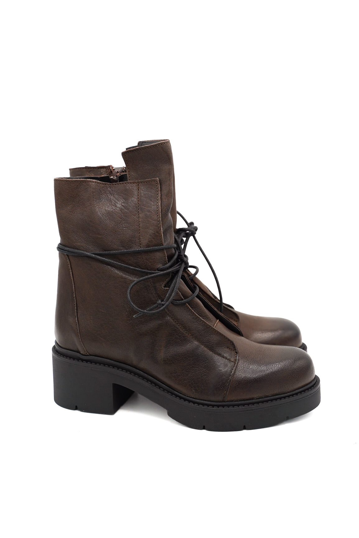 Gaia Shoes Vienna 4 anfibi in pelle con allacciatura frontale