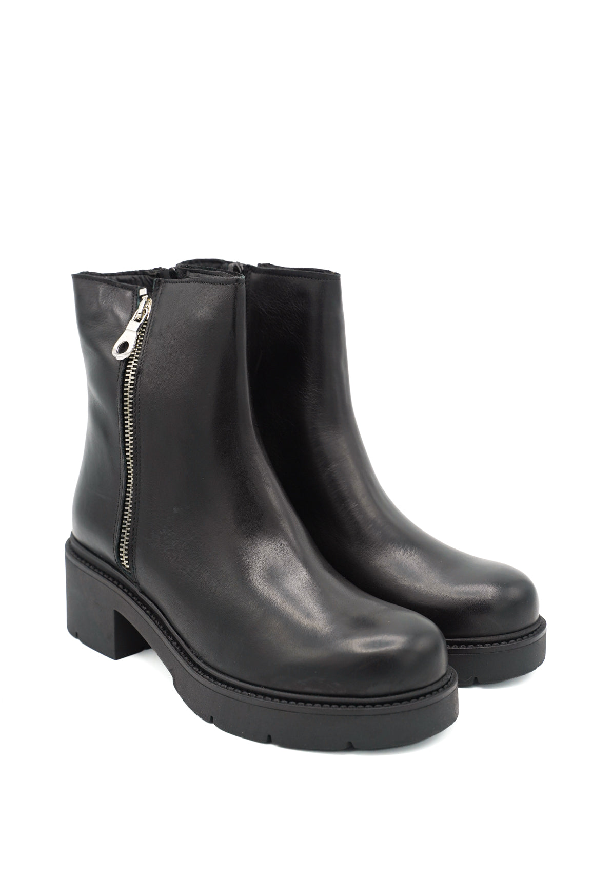 Gaia Shoes Vienna 11 tronchetti in pelle con cerniera