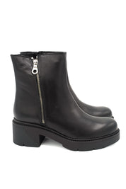 Gaia Shoes Vienna 11 tronchetti in pelle con cerniera