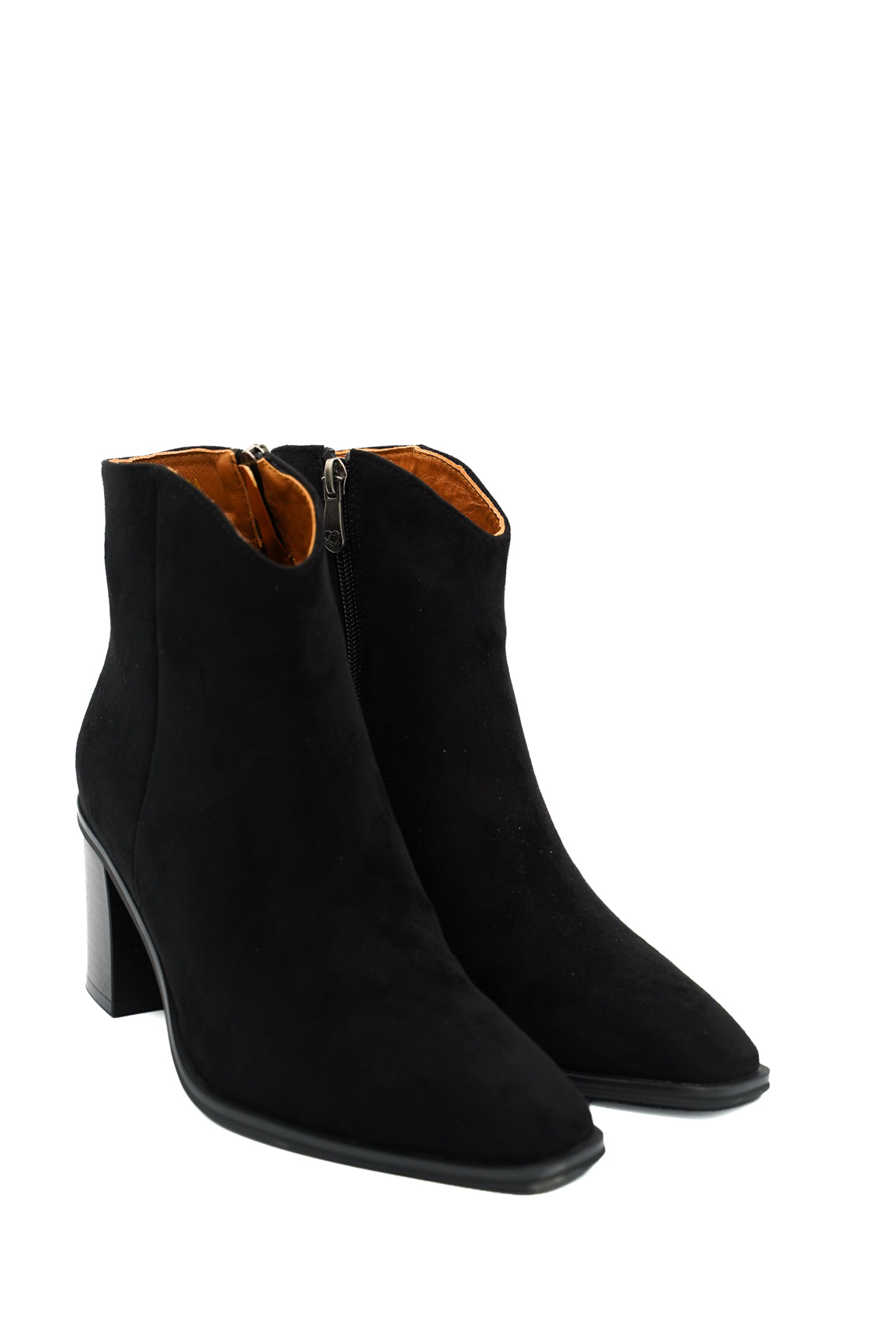 Gaia Shoes Selene tronchetti scamosciati con punta affusolata