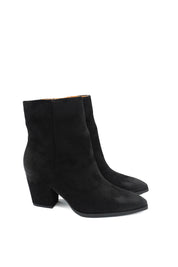 Gaia Shoes Alessia Ankle boot scamosciato con punta affusolata