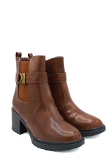 Gaia Shoes 354 Stivaletti con elastici laterali e cinturino ornamentale