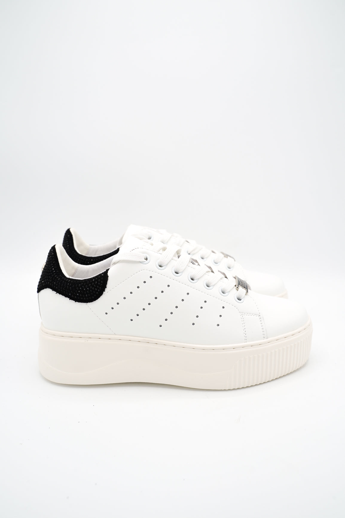 Cult Sneakers 6221