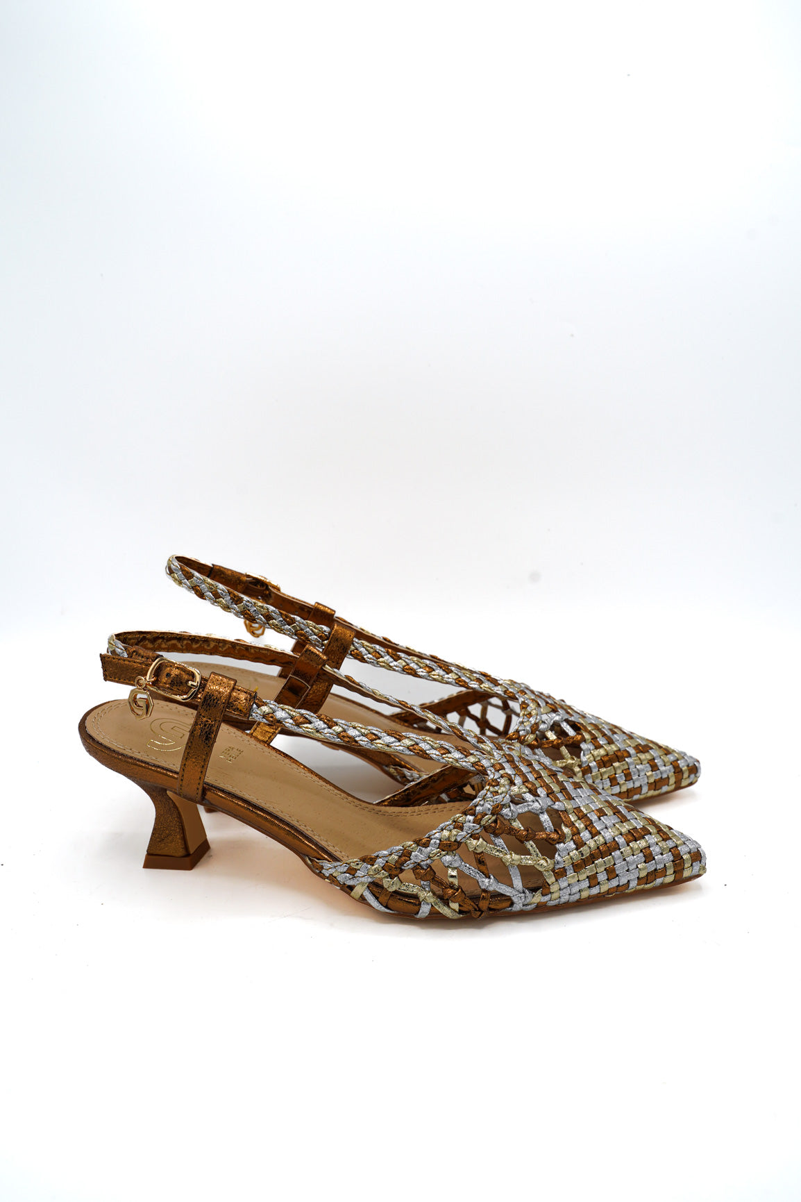 Gaia Shoes GK256 Dècolletè slingback intrecciate con tacco medio