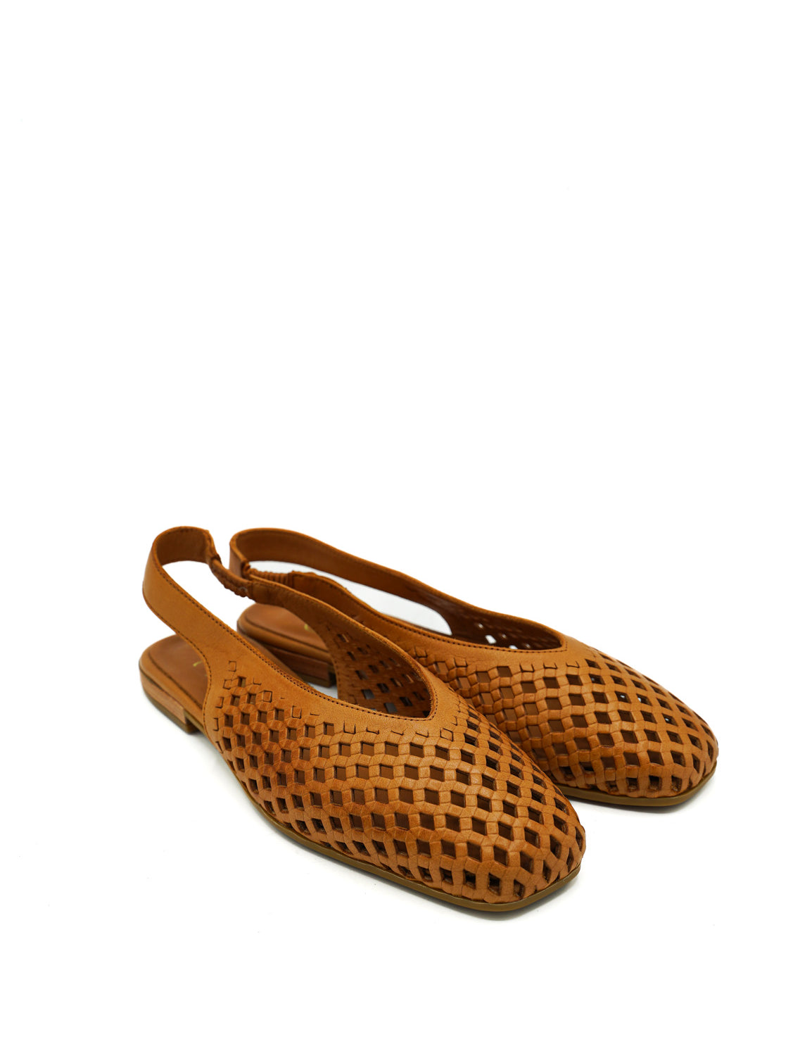 Scarpissime 01 246 15150 Slingback intrecciate forate a tacco basso